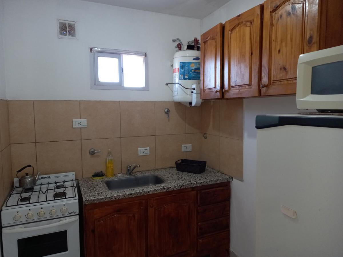 דירות סנטה רוסה Departamentos Temporarios Raul B. Diaz מראה חיצוני תמונה